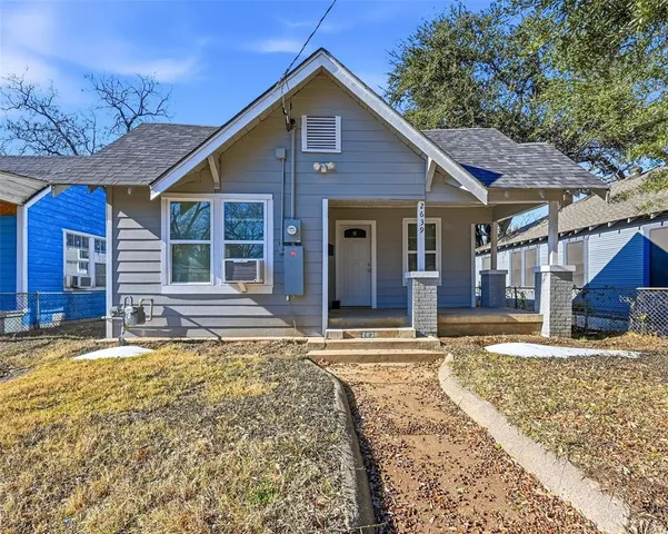 $1,500 | 2639 Burger Avenue, Dallas, TX 75215