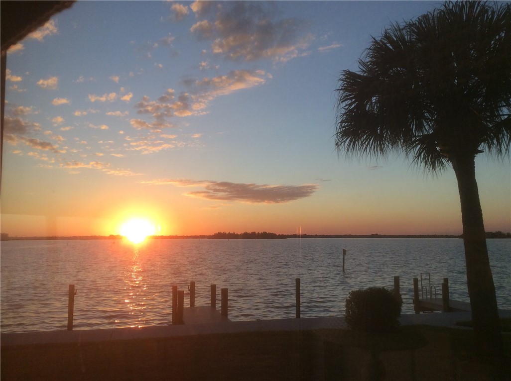 1860 Bay Road, Unit 104E Vero Beach, FL 32963 - Photo 3 of 36