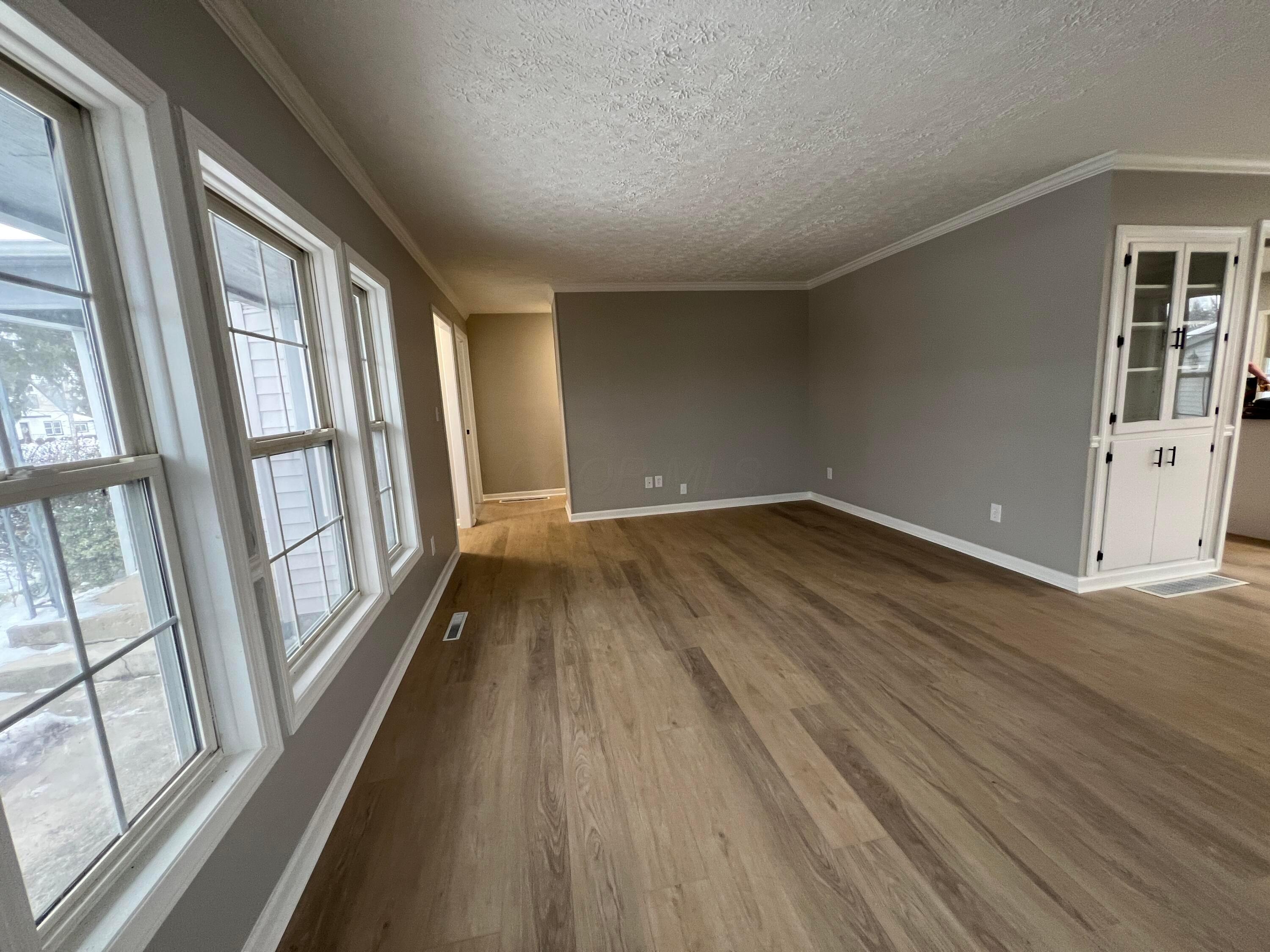 4215 Avery Road Hilliard, OH 43026 - Photo 5 of 23