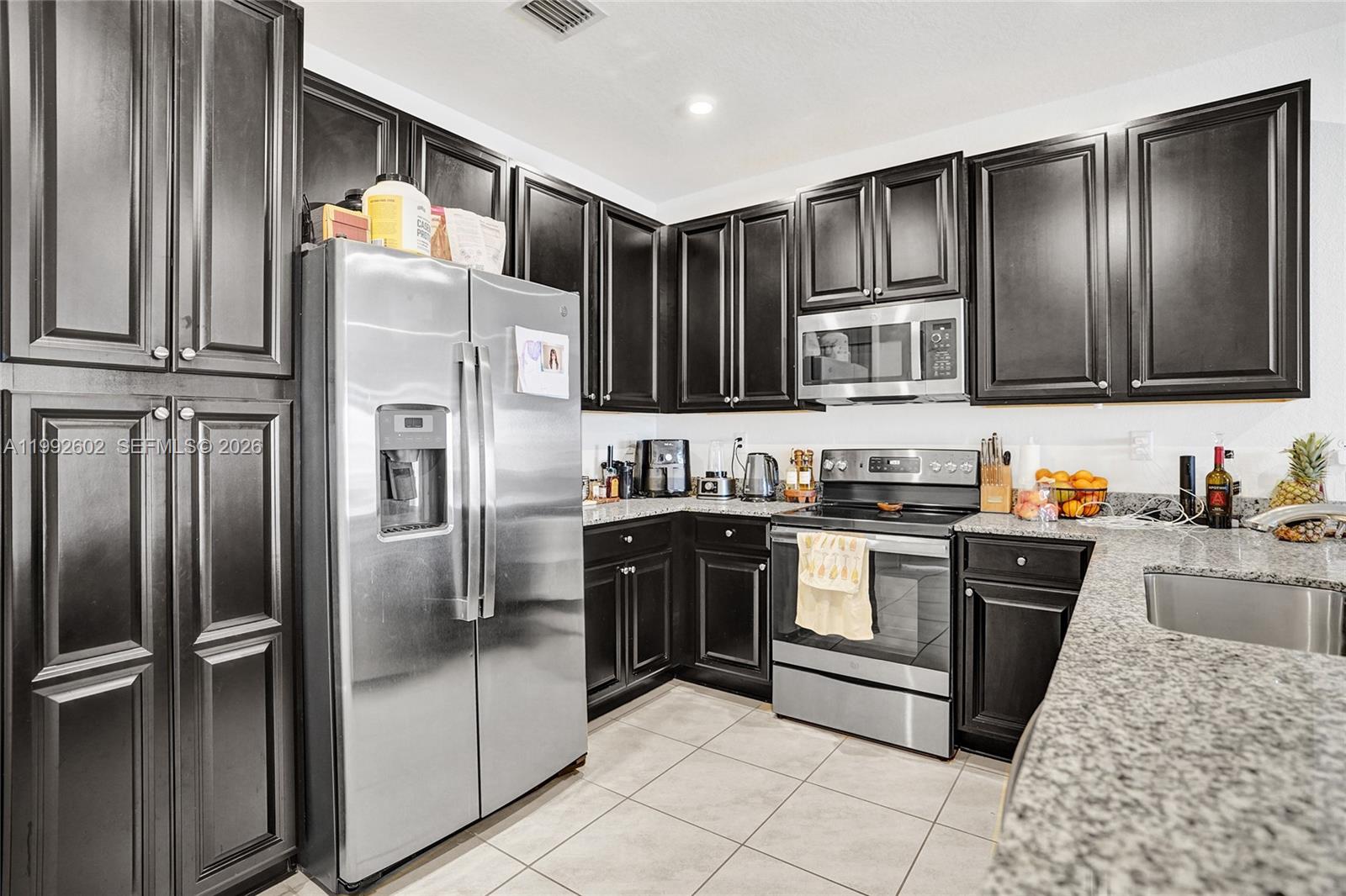 10945 Southwest 235th Lane Homestead, FL 33032 - Photo 6 of 26