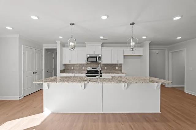 $368,900 | 8206 Snelling Drive, Aiken, SC 29803