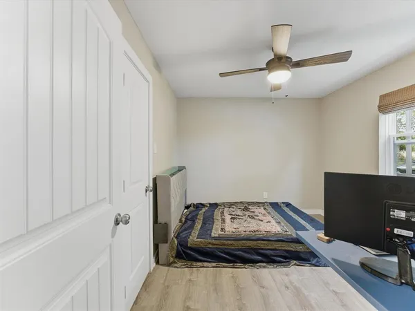 $430,000 | 15720 East State Highway 22, Blooming Grove, TX 76626