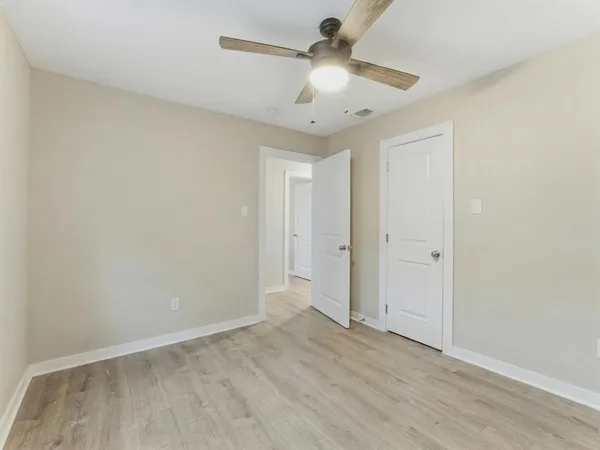 $430,000 | 15720 East State Highway 22, Blooming Grove, TX 76626