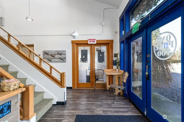 a view of a entryway door of the house
