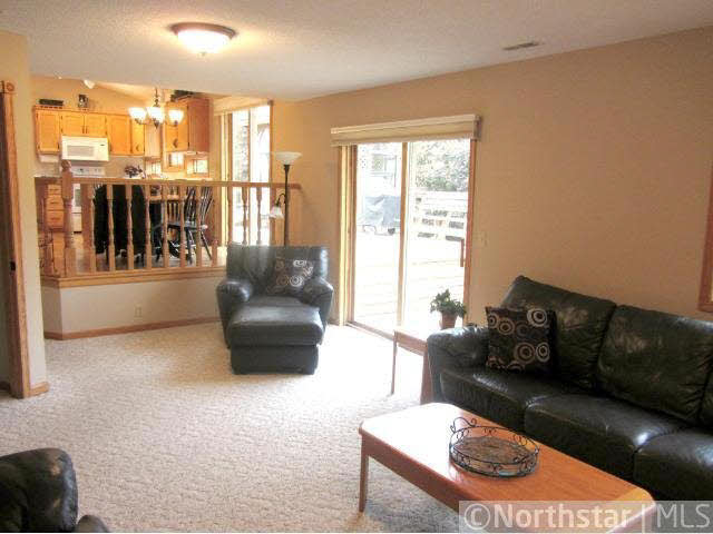 469 Hawthorn Road Lino Lakes, MN 55014 - Photo 5 of 17 Gallery Image 5