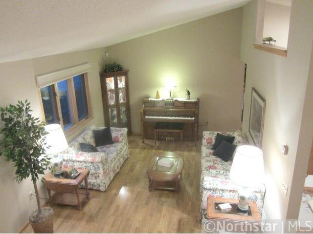 469 Hawthorn Road Lino Lakes, MN 55014 - Photo 6 of 17 Gallery Image 6