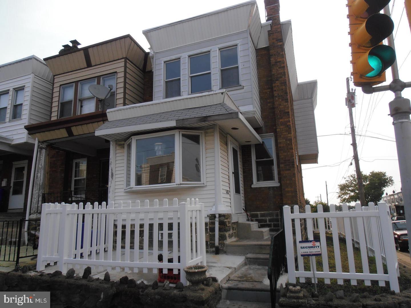 6001 North Mascher St  