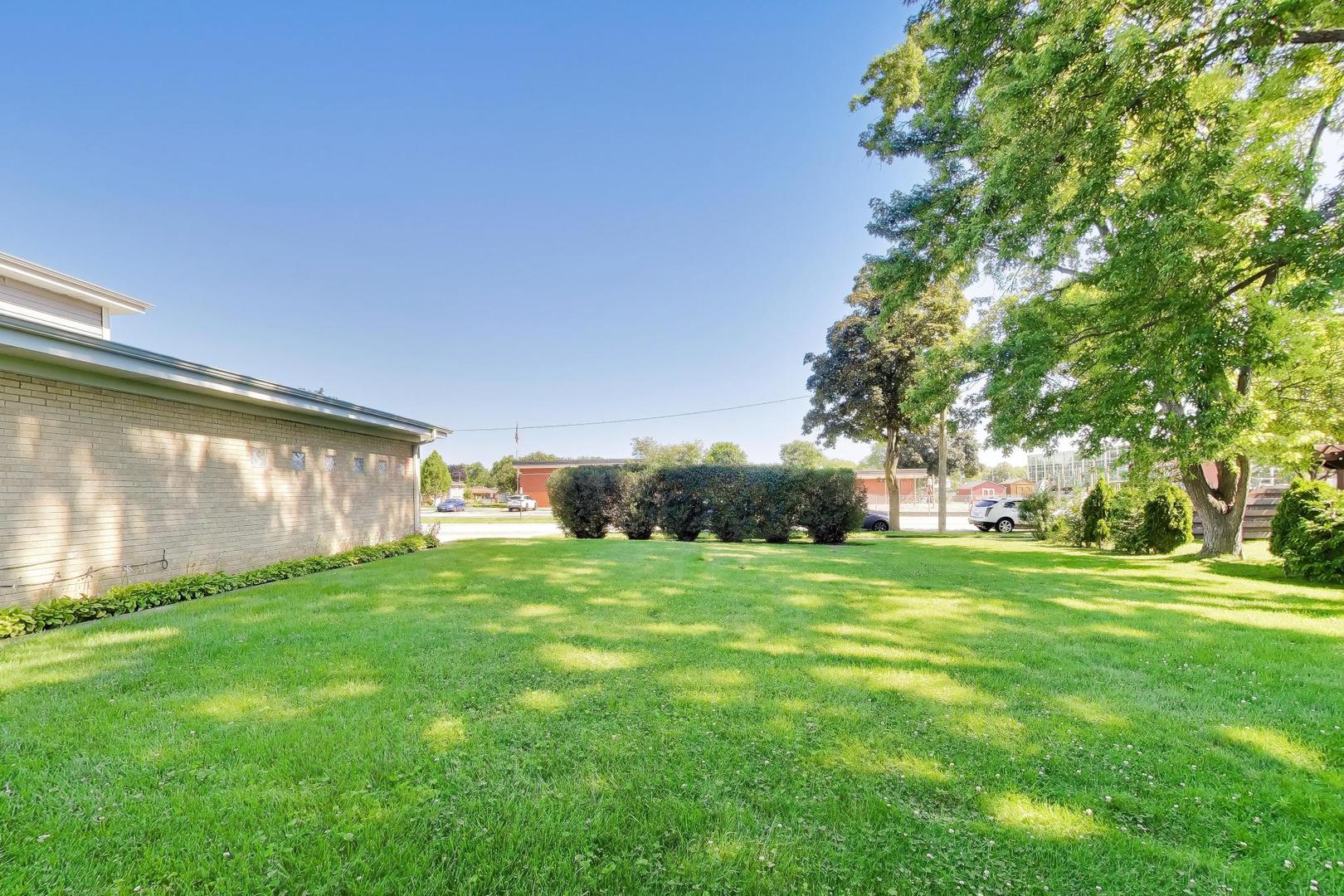 2505 East Mayfair Road Arlington Heights, IL 60004 - Photo 26 of 33