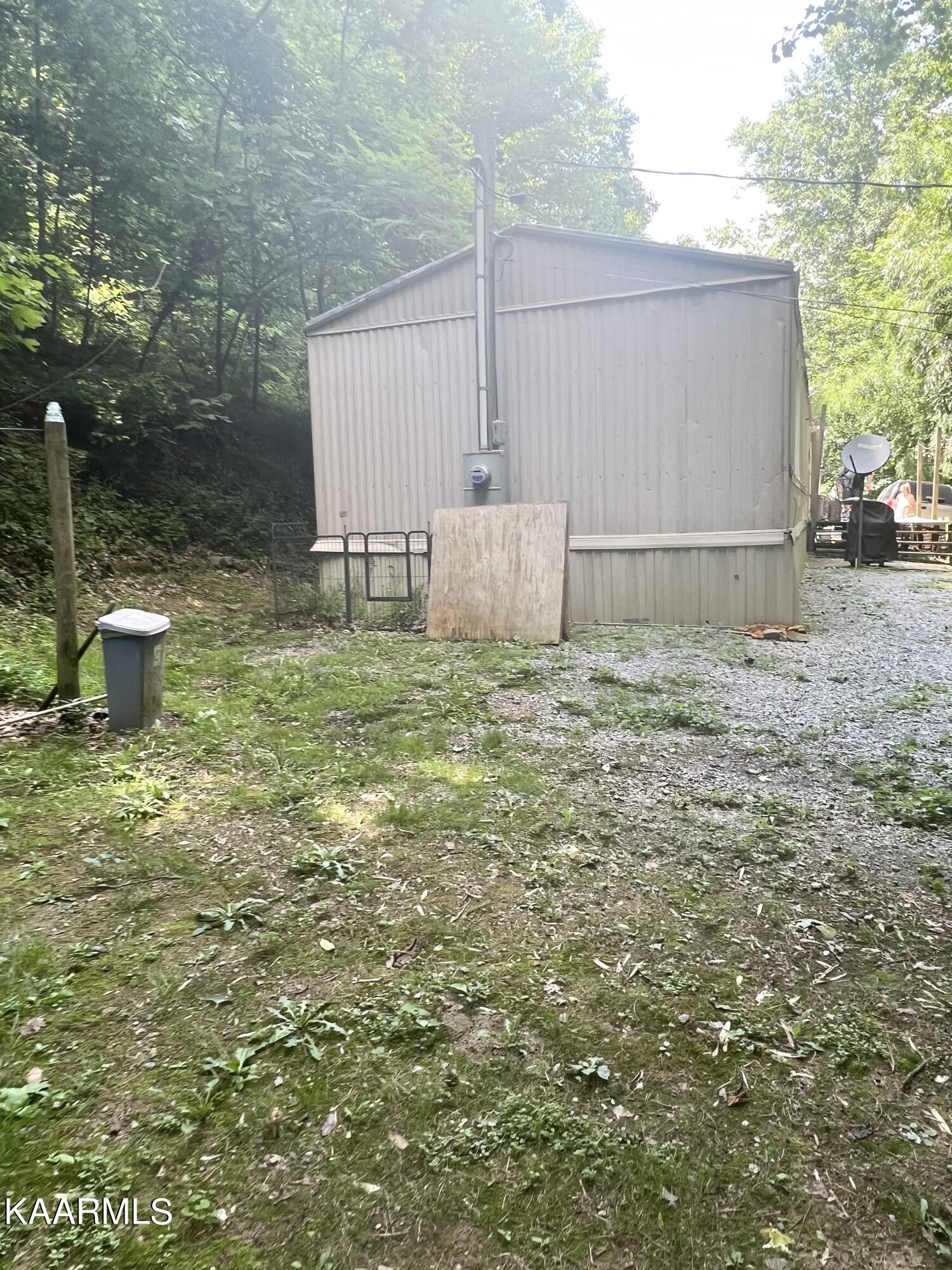 1010 Speedwell Road Bulls Gap, TN 37711 - Photo 32 of 51 A0FDB67B-E444-4786-AA46-EA8A2298AB18