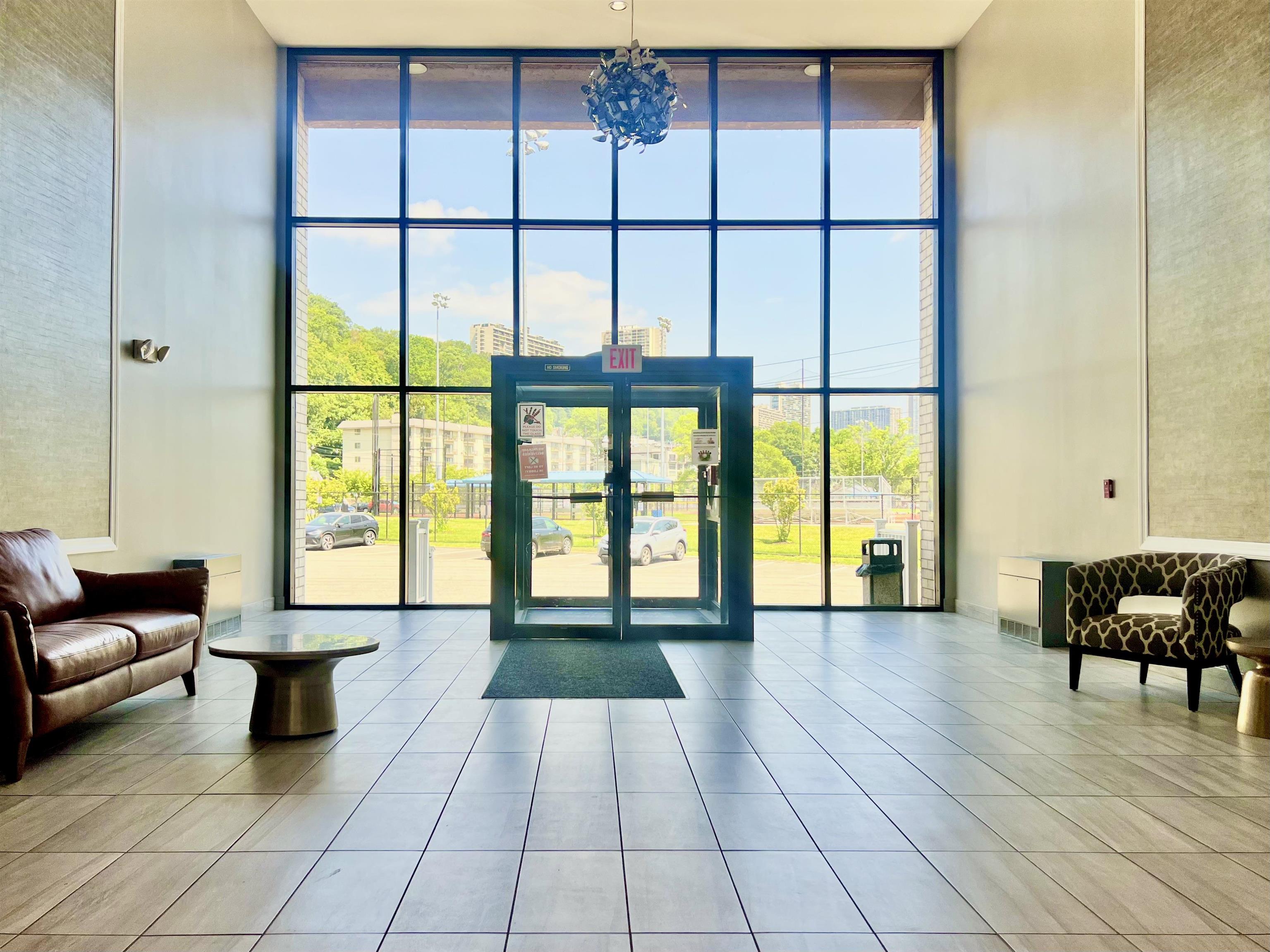 1111 River Road, Unit D5 Edgewater, NJ 07020 - Photo 4 of 12