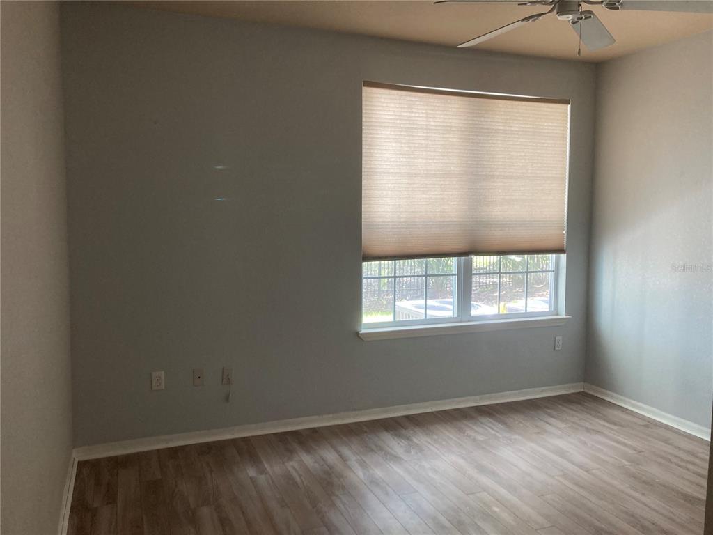 5541 Rosehill Road, Unit 101 Sarasota, FL 34233 - Photo 14 of 18 Gallery Image 14