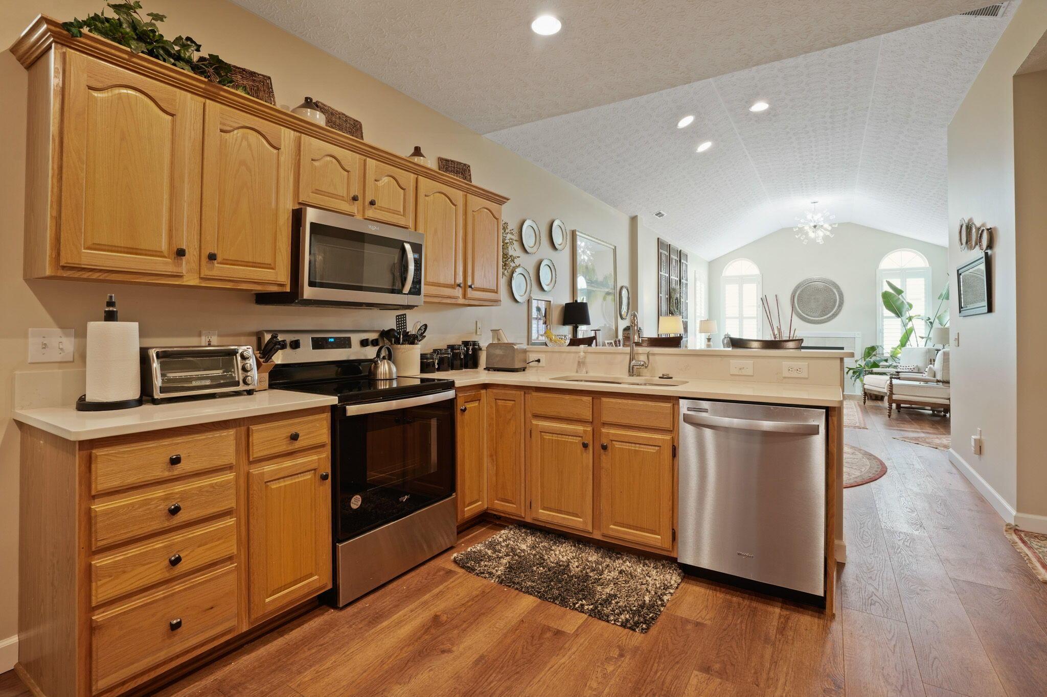 3757 Stoneway Point Powell, OH 43065 - Photo 14 of 27 17-web-or-mls-DSC01349