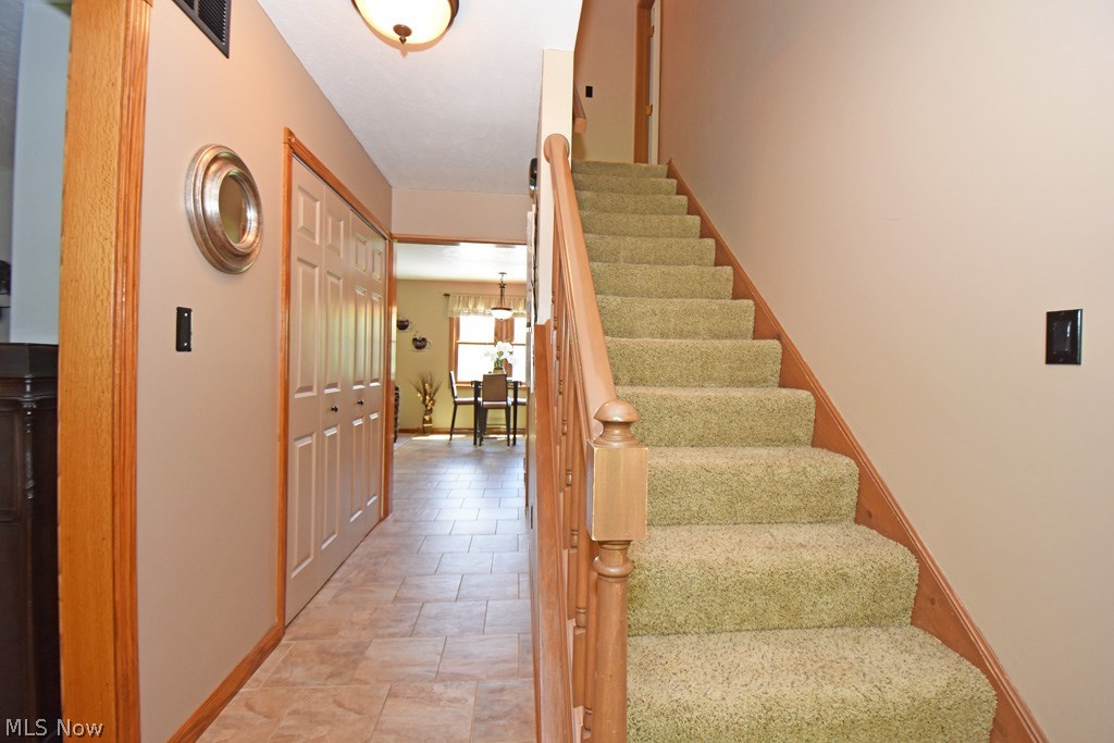 18875 Thorpe Road Chagrin Falls, OH 44023 - Photo 5 of 35 Gallery Image 5