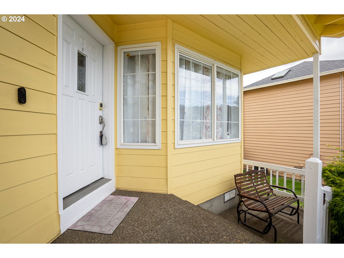 7822 Southwest 171st Place Beaverton, OR 97007 - Photo 2 of 20 a view of front door of house