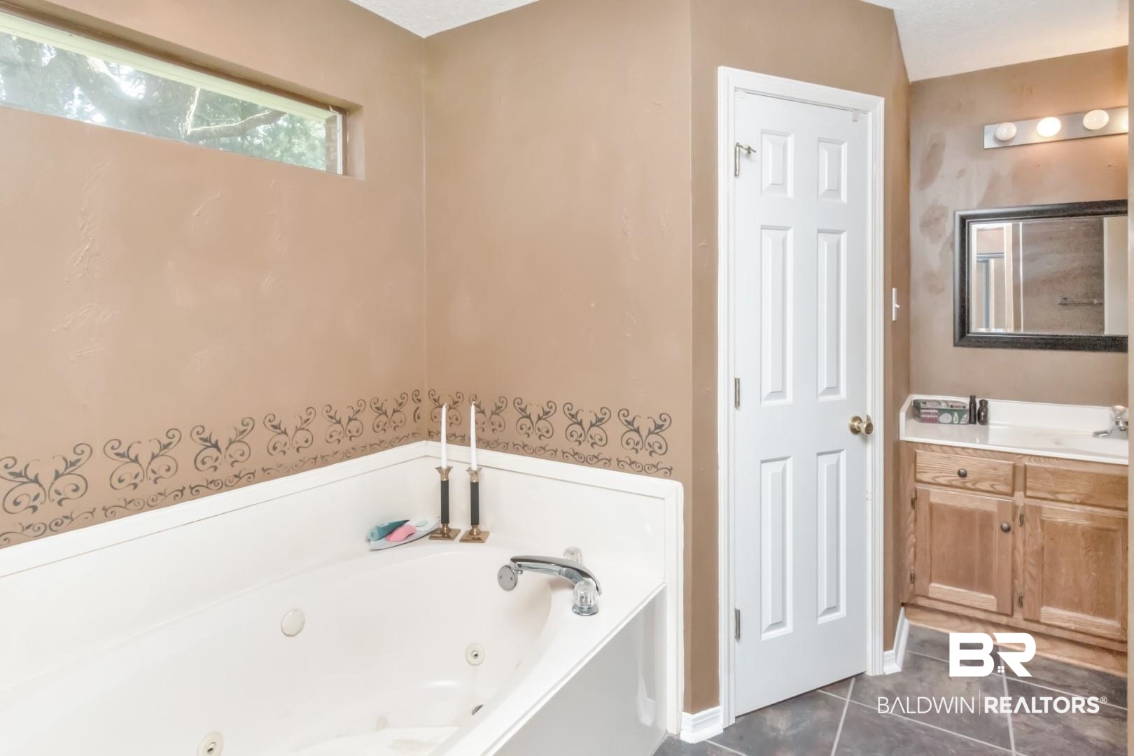 1040 West Wakefield Drive Mobile, AL 36695 - Photo 14 of 31