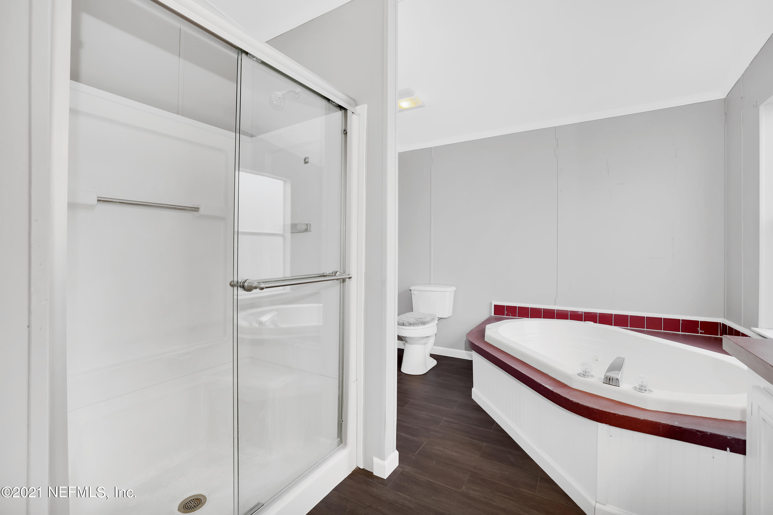 13421 Grover Road Jacksonville, FL 32226 - Photo 13 of 33 12 - Master Bathroom 2