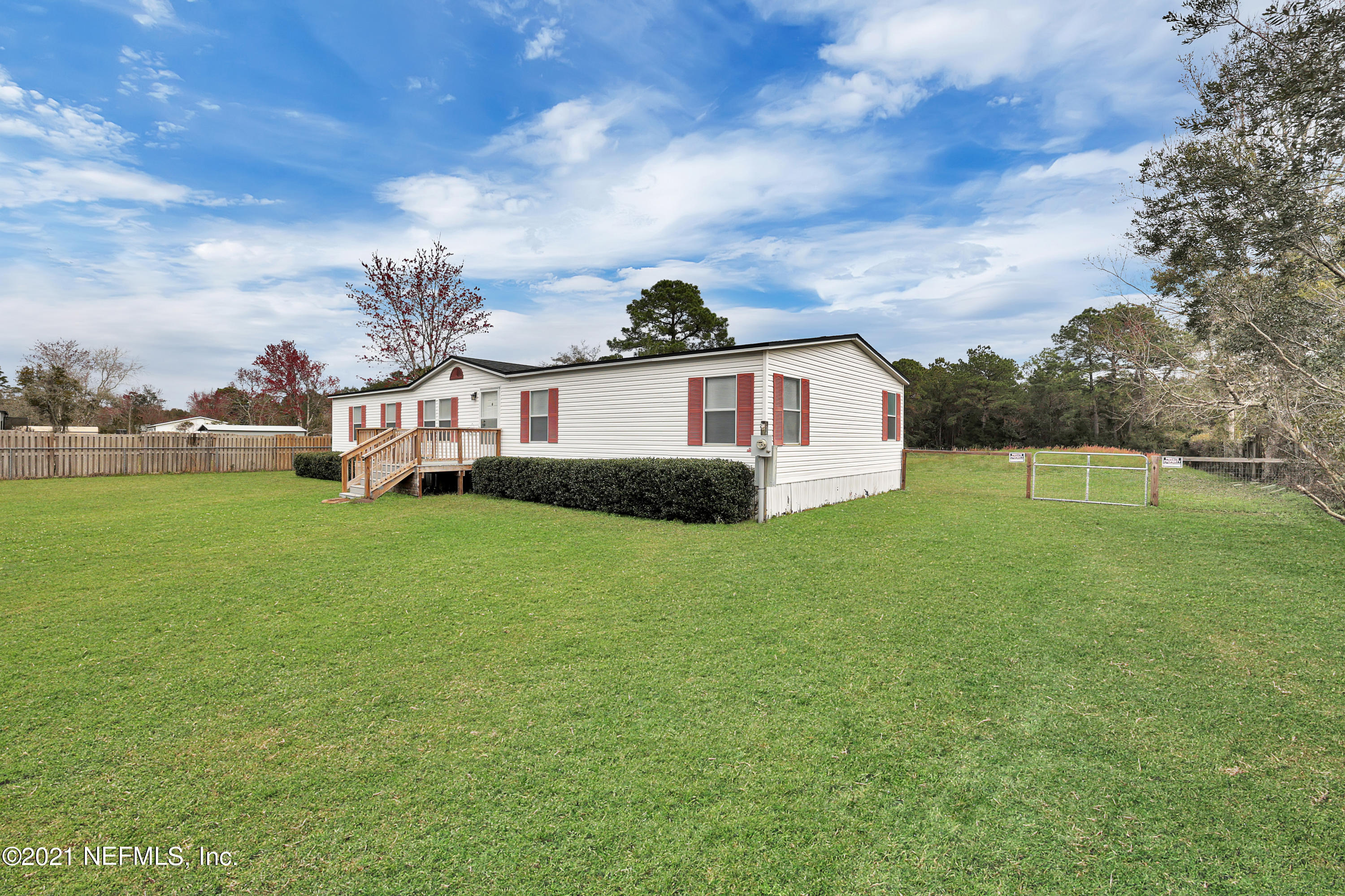 13421 Grover Road Jacksonville, FL 32226 - Photo 19 of 33 3 - Front Yard 3