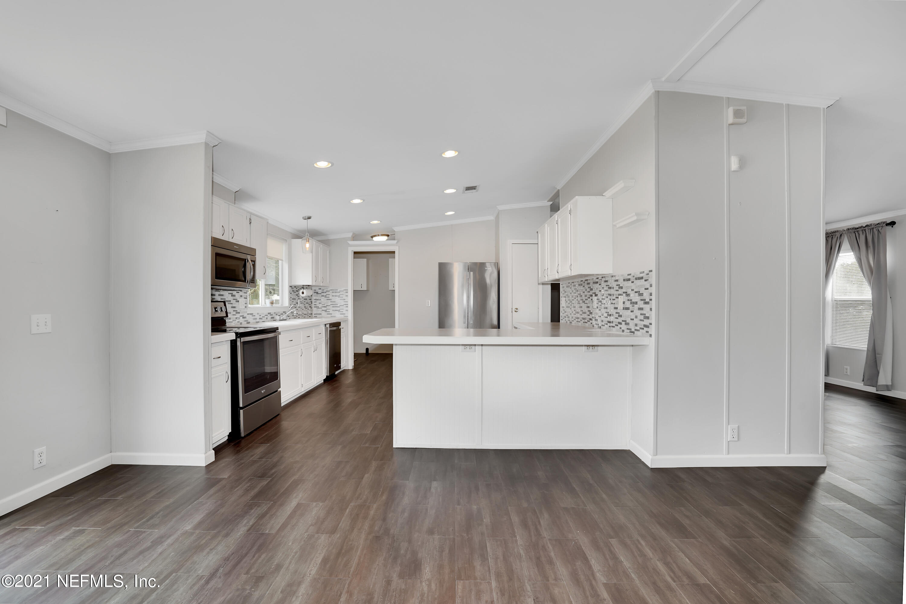 13421 Grover Road Jacksonville, FL 32226 - Photo 5 of 33 4 - Kitchen 1