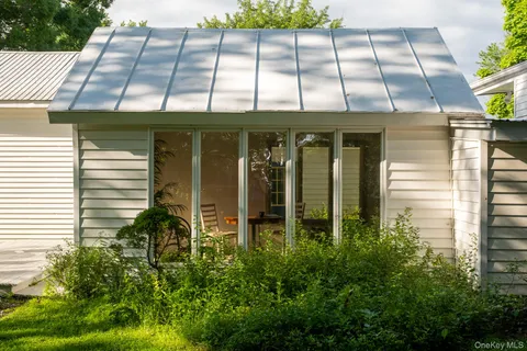 $749,000 | 4411 Highway 9G, Germantown, NY 12526