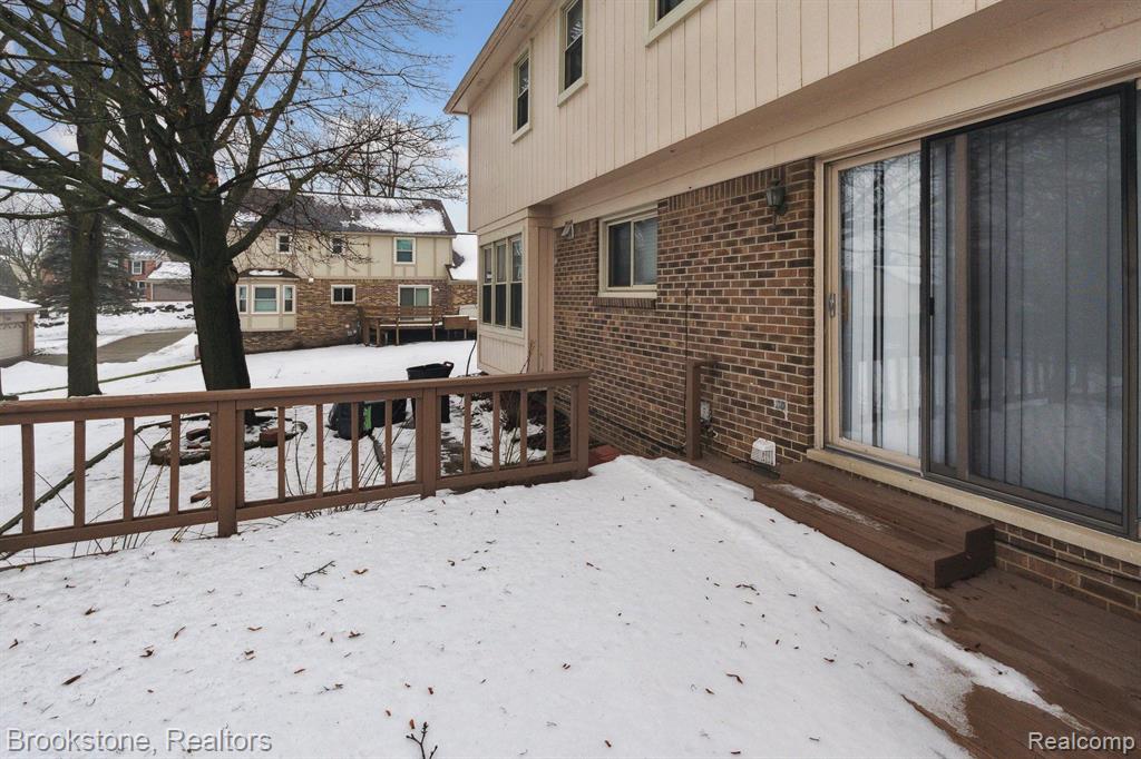 36875 Chesapeake Road Farmington Hills, MI 48335 - Photo 35 of 41