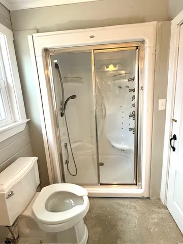 $2,800 | 326 Fish Road, Unit 1, Tiverton, RI 02878