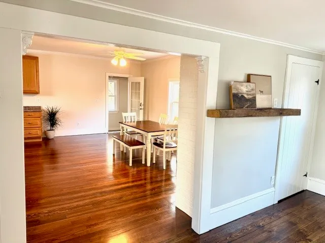 $2,800 | 326 Fish Road, Unit 1, Tiverton, RI 02878