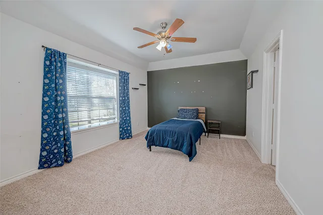 $3,200 | 8006 Devlin Drive, Humble, TX 77346