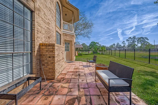 $3,200 | 8006 Devlin Drive, Humble, TX 77346