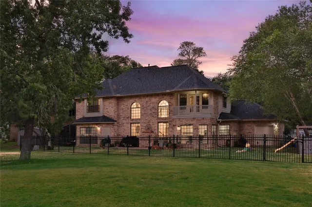 $3,200 | 8006 Devlin Drive, Humble, TX 77346