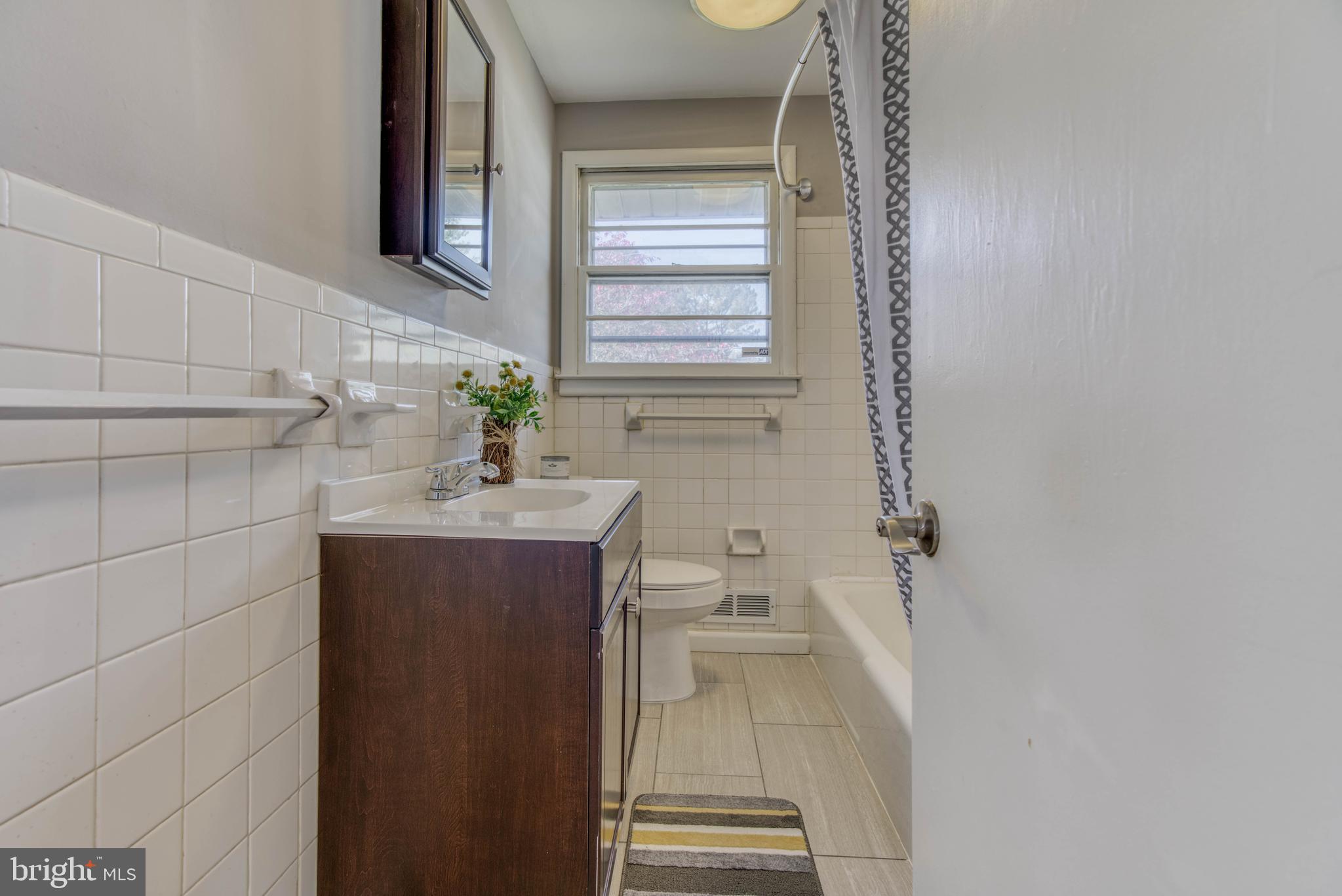 122 Allgate Road Owings Mills, MD 21117 - Photo 20 of 59 Updated Hallway Bathroom