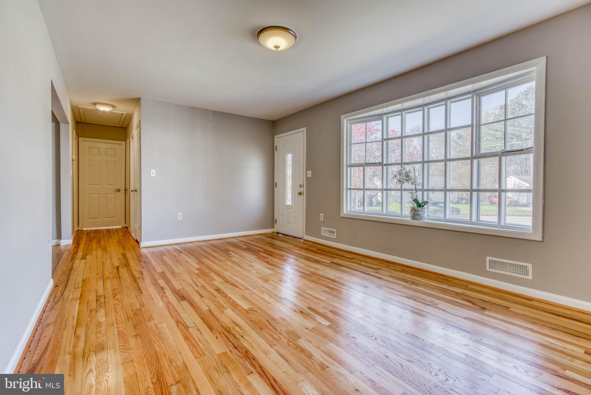 122 Allgate Road Owings Mills, MD 21117 - Photo 5 of 59 Gallery Image 5