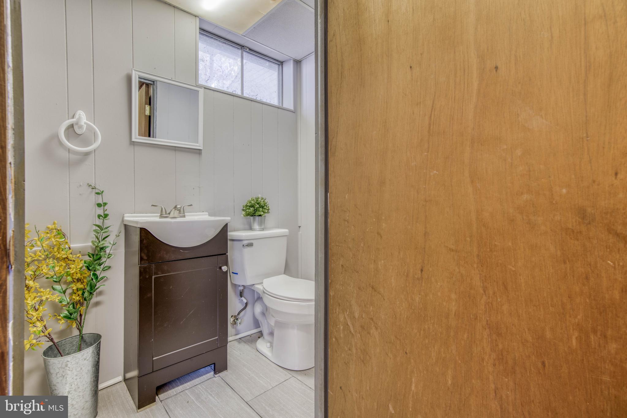 122 Allgate Road Owings Mills, MD 21117 - Photo 46 of 59 Newly renovated 1/2 bathroom