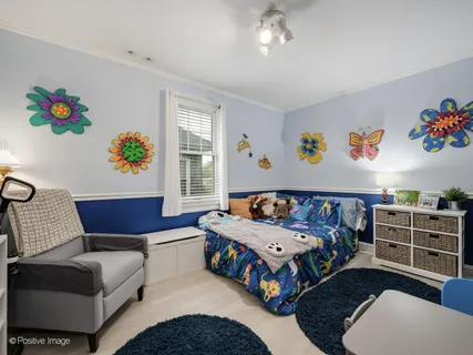 $775,000 | 2500 West Farwell Avenue, Chicago, IL 60645