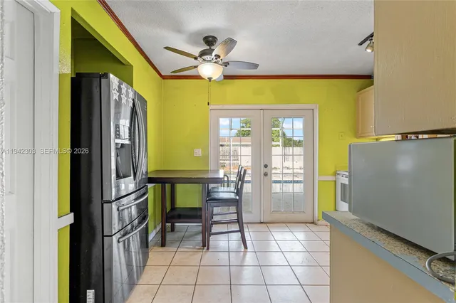 a view of an entryway