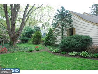 210 Pearl Croft Road Cherry Hill, NJ 08034 - Photo 2 of 9