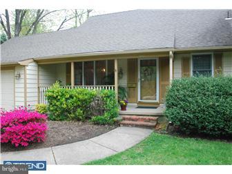 210 Pearl Croft Road Cherry Hill, NJ 08034 - Photo 6 of 9