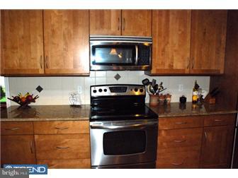 210 Pearl Croft Road Cherry Hill, NJ 08034 - Photo 8 of 9