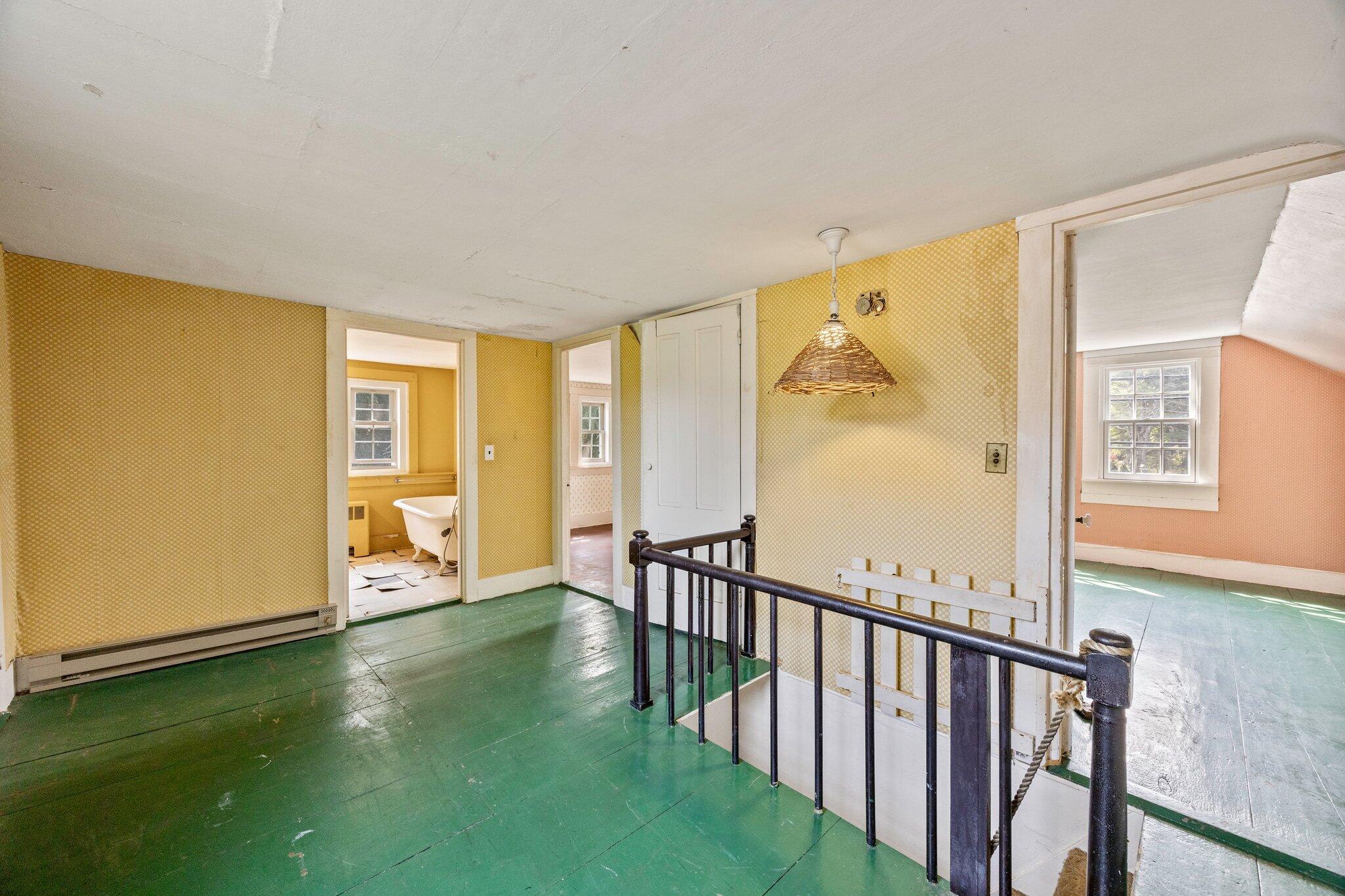 28 Highbank Road South Dennis, MA 02660 - Photo 19 of 40 upstairs hallway