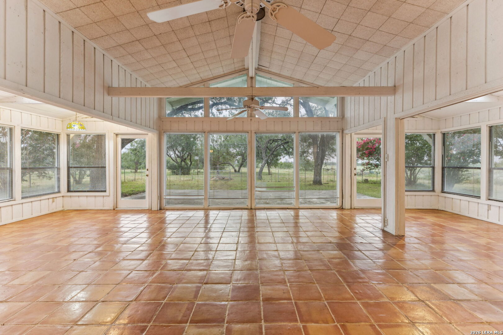 9611 Wilke Road Kingsbury, TX 78638 - Photo 28 of 34 Gallery Image 28