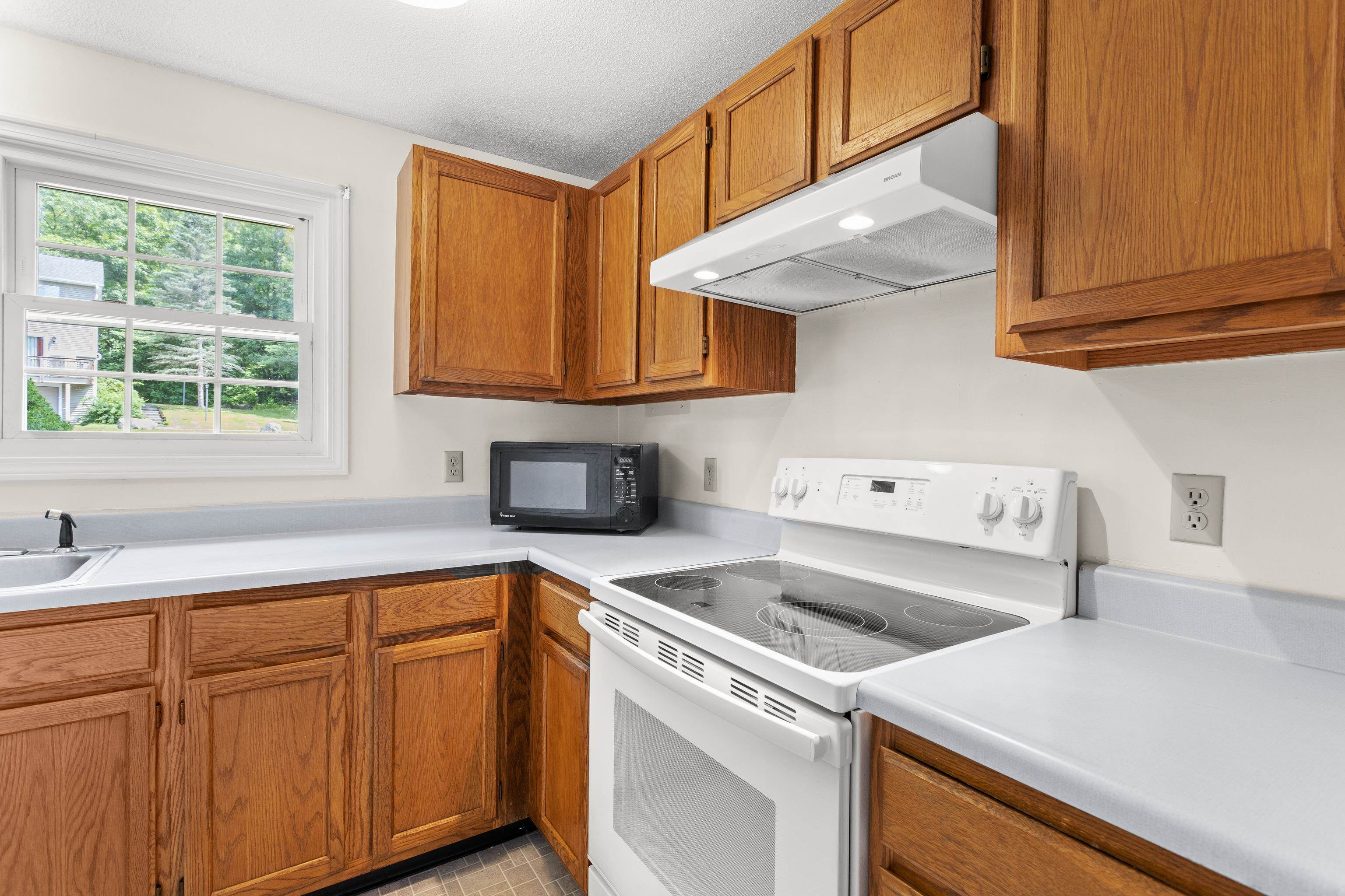 20 Gates Road, Unit 17 Marlborough, NH 03455 - Photo 15 of 35