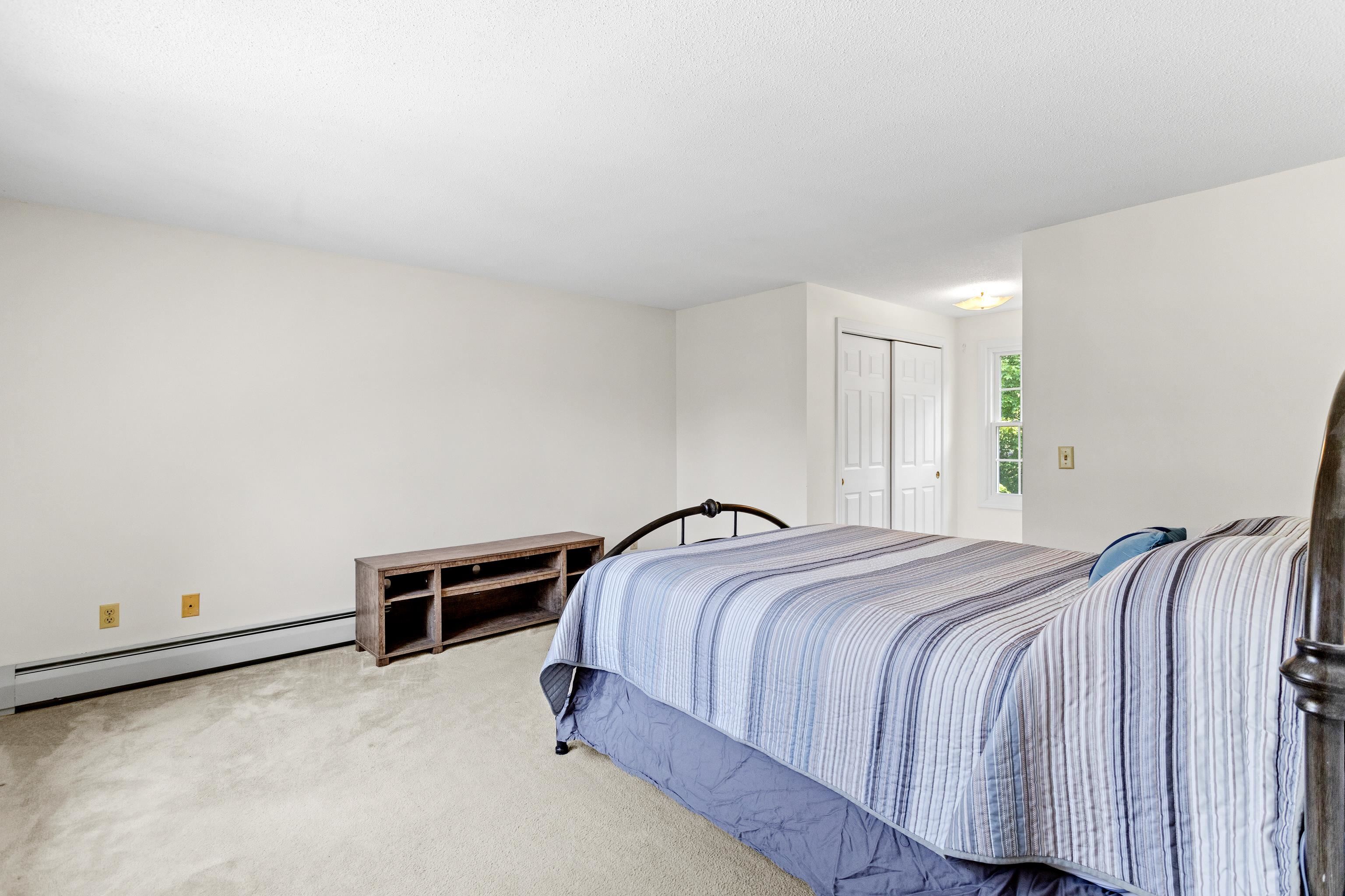 20 Gates Road, Unit 17 Marlborough, NH 03455 - Photo 18 of 35