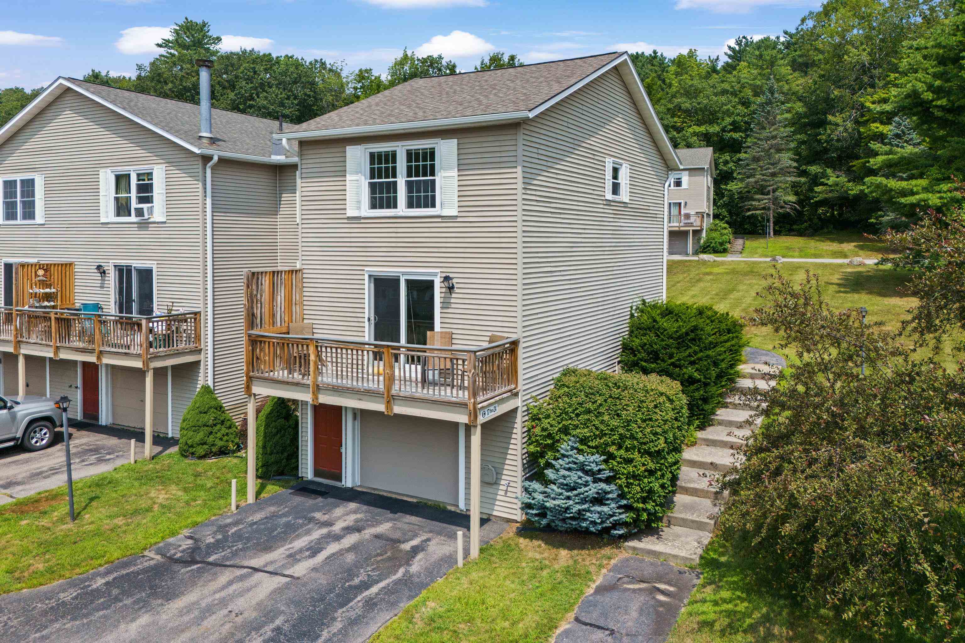20 Gates Road, Unit 17 Marlborough, NH 03455 - Photo 2 of 35