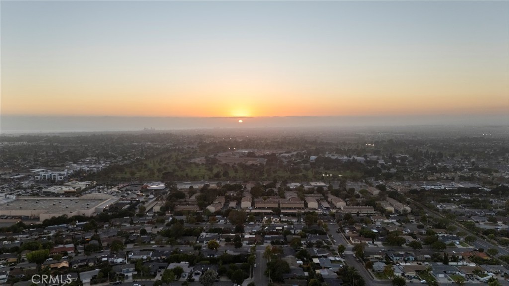 360 Villanova Road Costa Mesa, CA 92626 - Photo 32 of 32 Gallery Image 32