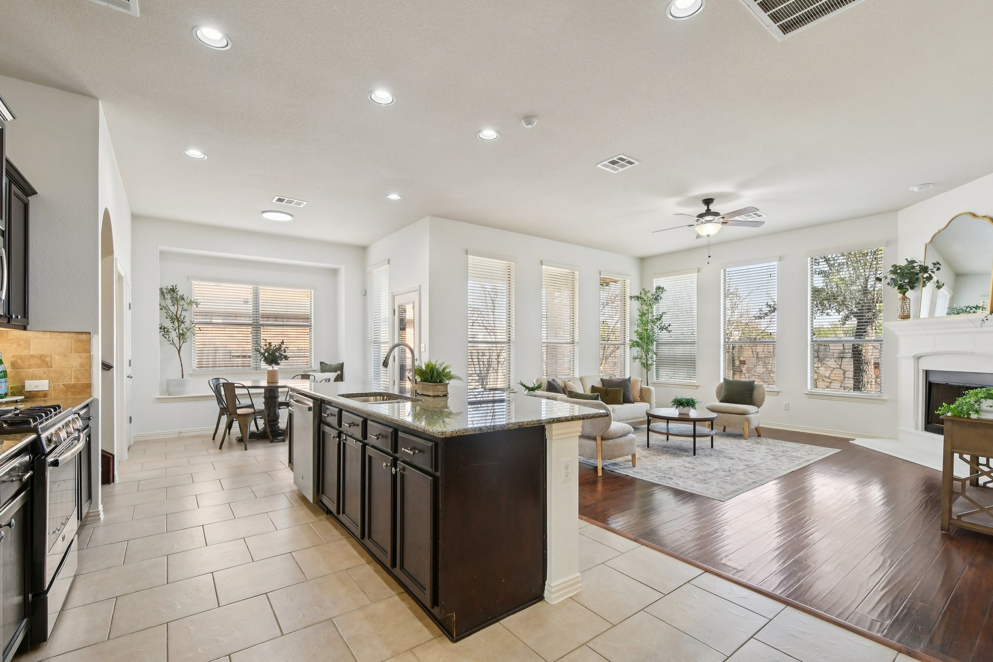 2804 Prosperity Leander, TX 78641 - Photo 11 of 40