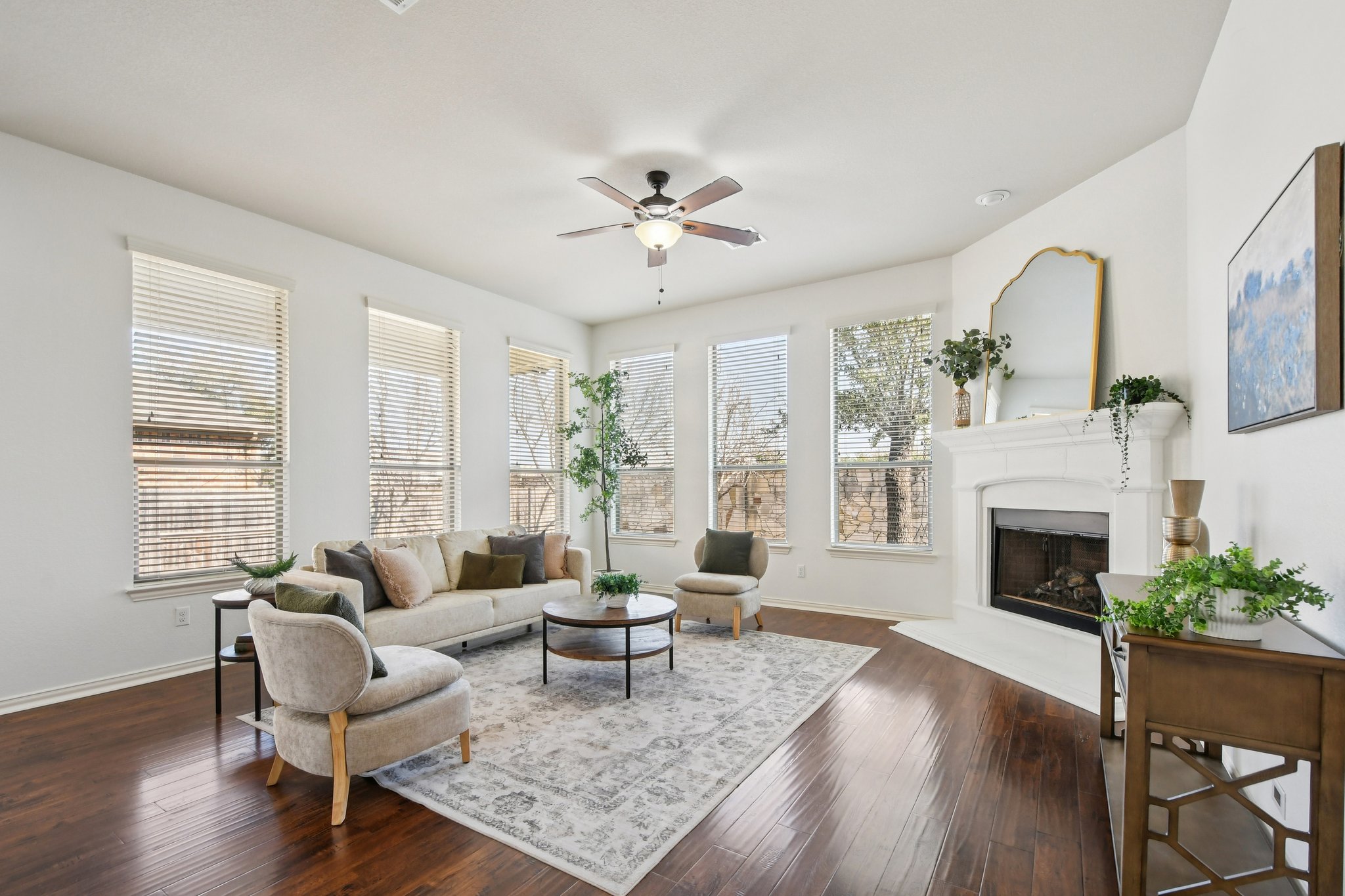 2804 Prosperity Leander, TX 78641 - Photo 3 of 40