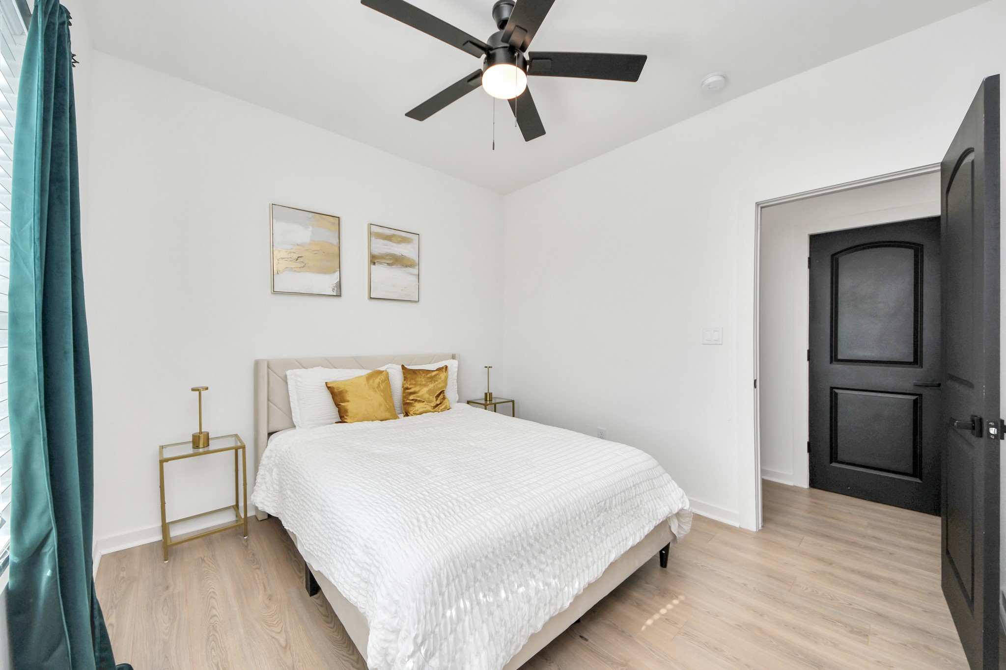 9732 Tuffly Street, Unit B Houston, TX 77029 - Photo 24 of 30