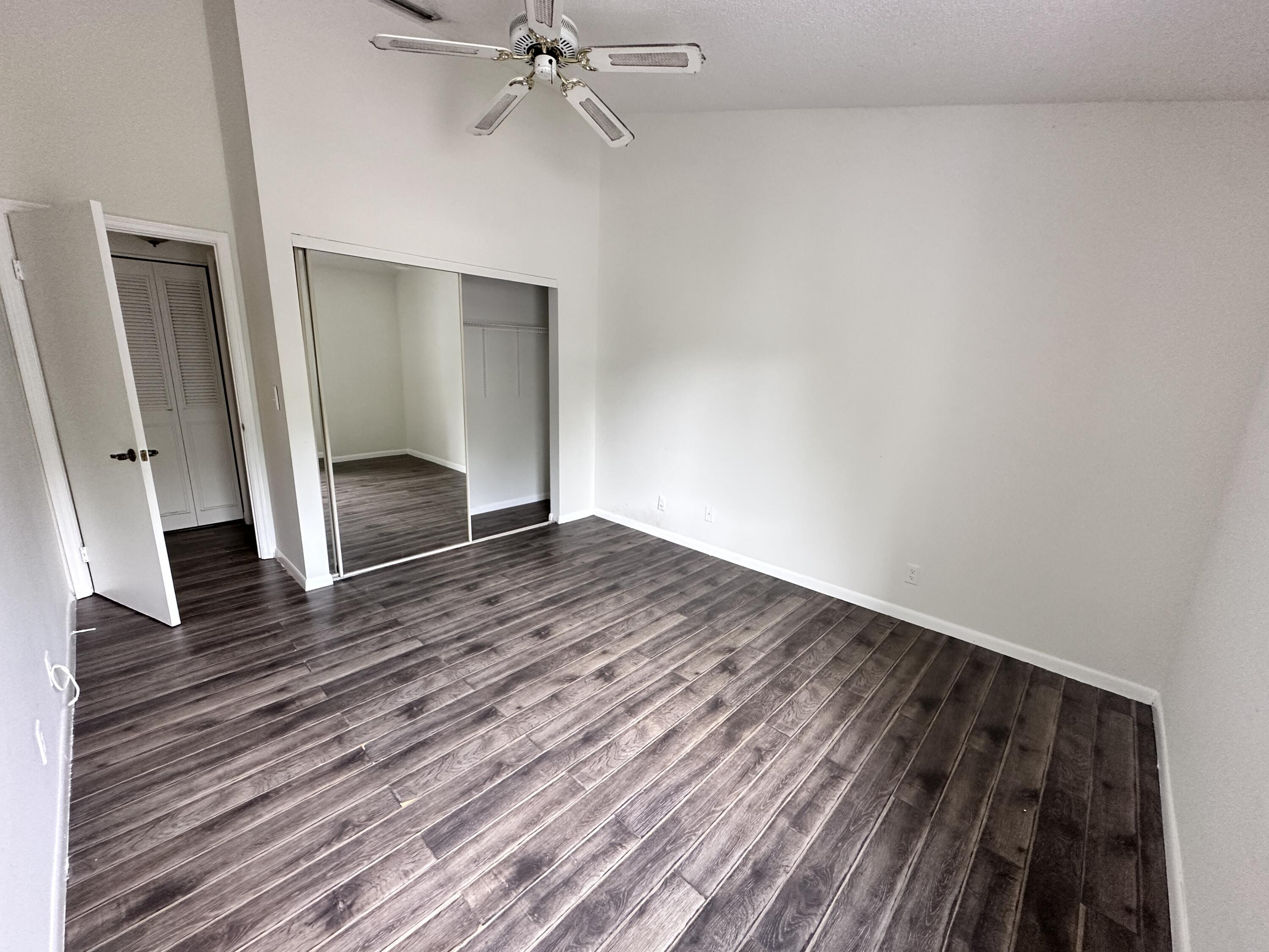 306 Harbour Pointe Way Greenacres, FL 33413 - Photo 3 of 20 IMG_6958