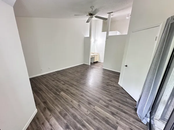 $1,995 | 306 Harbour Pointe Way, Greenacres, FL 33413