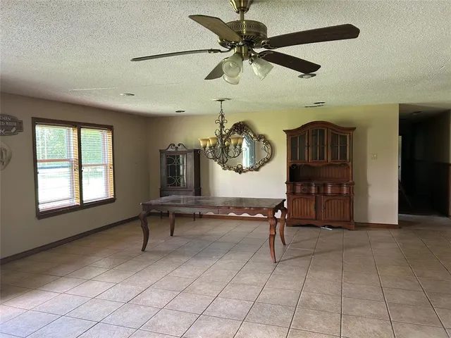 a living room filled with furniture