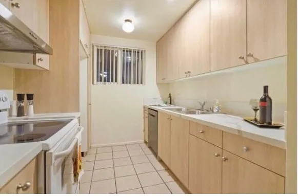 $2,500 | 22855 Vanowen Street, Unit 4, West Hills, CA 91307